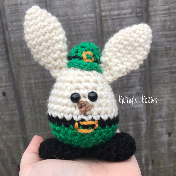 Crochet Leprechaun Egg Bunny Modification